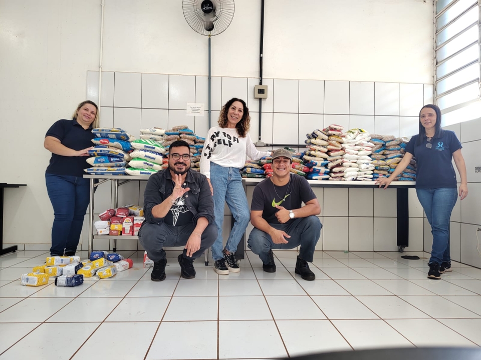 1ª Corrida Noturna no Parque das Águas Arrecada 500 kg de Alimentos