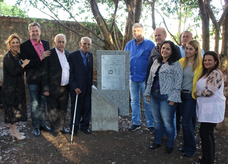 Lançamento pedra fundamental