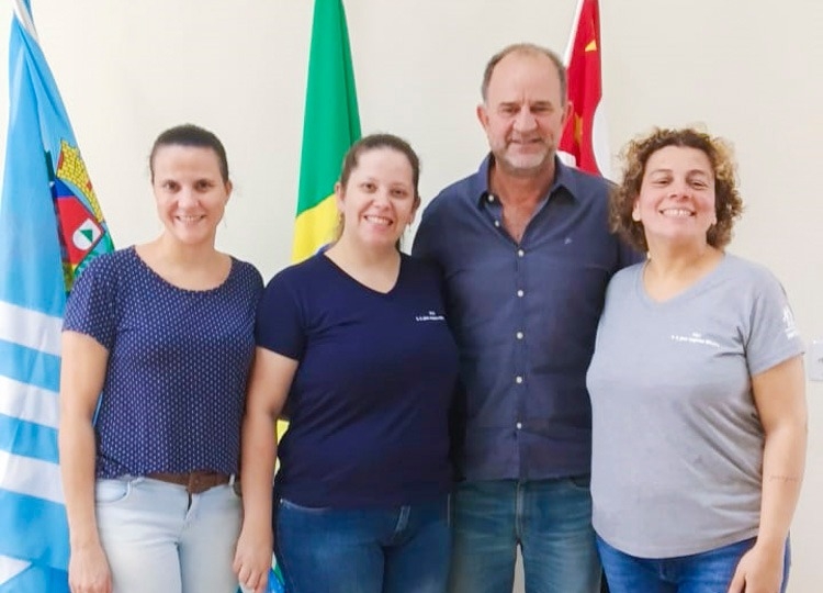 Visita representantes escola José Agusto Ribeiro