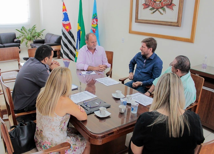 Prefeito recebe visita do CONSEG