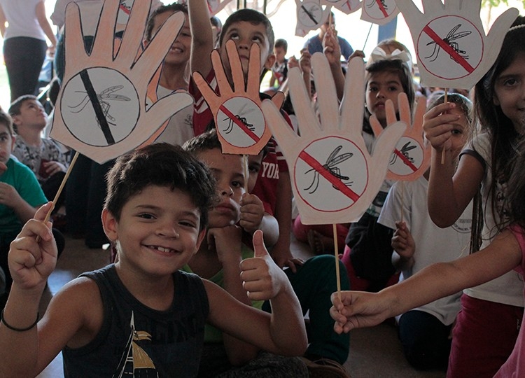 Alunos da escola Manoel Simões