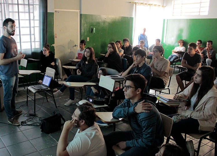 Alunos do Colégio dos Professores