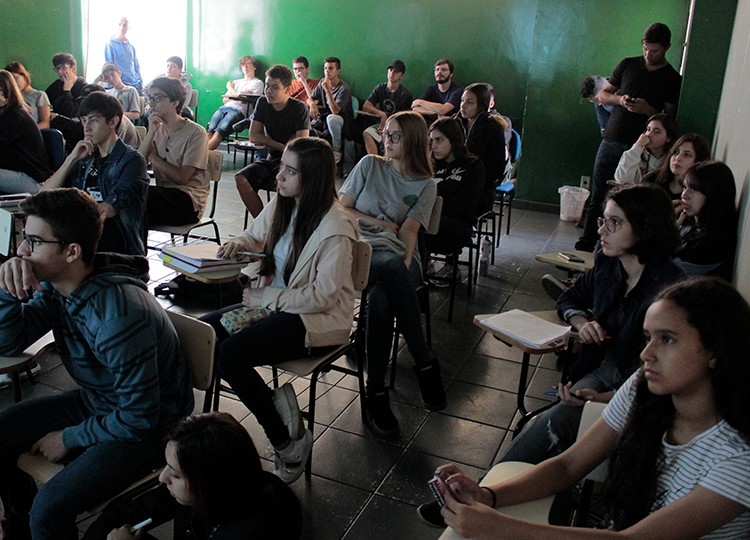 Alunos do Colégio dos Professores