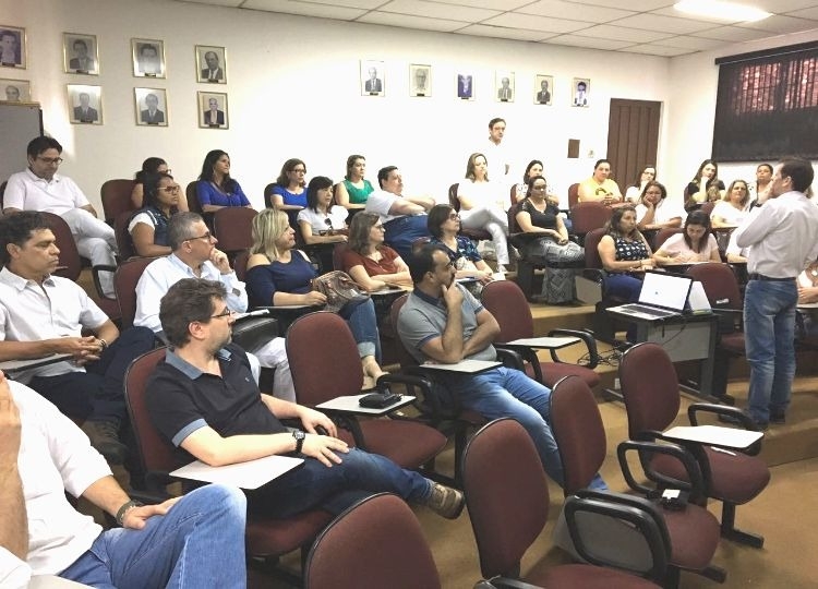 Capacitação cirurgiões dentistas