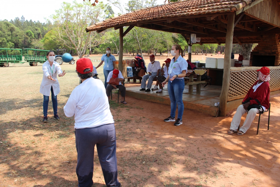 Semana do idoso é comemorada com visita ao Ecolago 