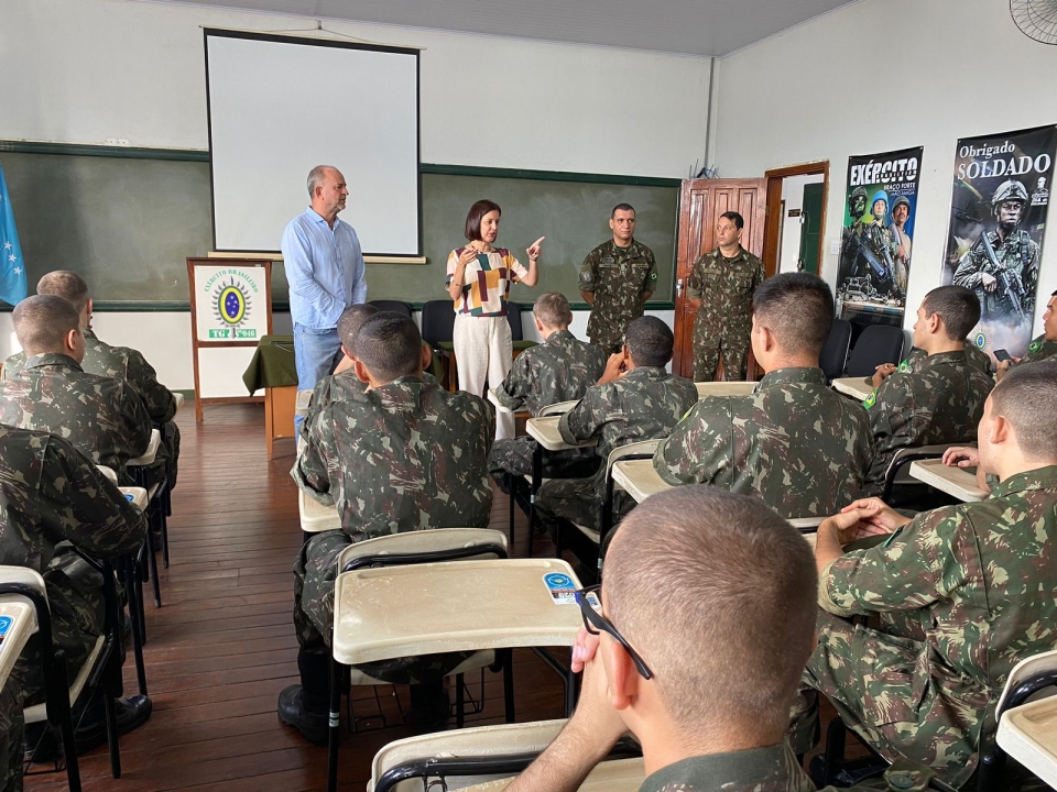 Gestão Presente: Prefeito e secretária da Saúde fazem visita especial ao Tiro de Guerra de Assis