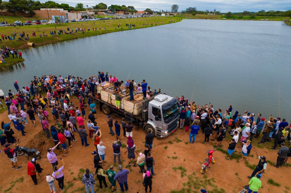 Evento no Parque das Águas: Soltura de Peixes e vacinação contra gripe atraem multidão