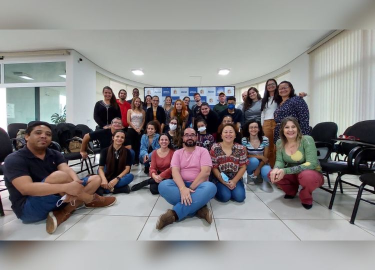 ASSIS EM MOVIMENTO: Educação convoca 20 novos Auxiliares de Desenvolvimento Infantil