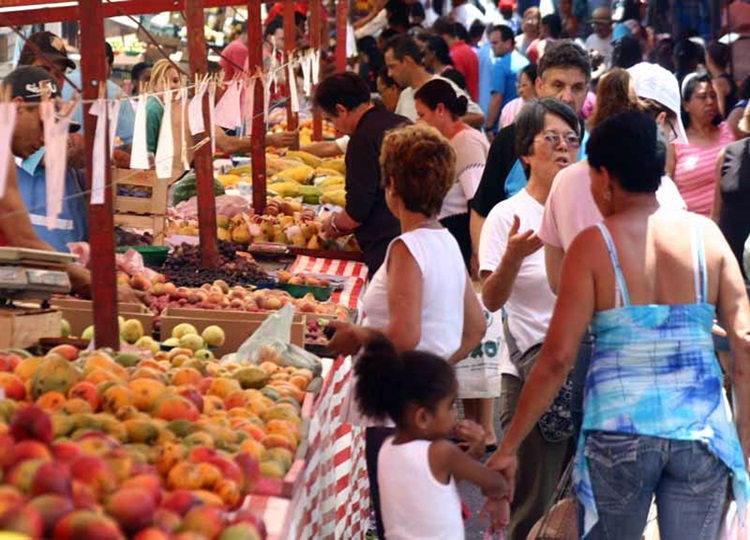 ASSIS EM MOVIMENTO: Tradicionais Feiras da Noite e da APRUMAR retornam atividades