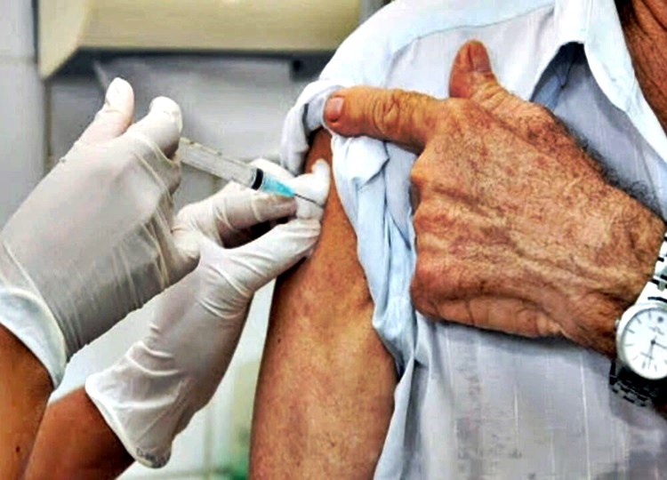 Maiores de 80 anos começam a ser vacinados contra COVID na segunda, 1º de março