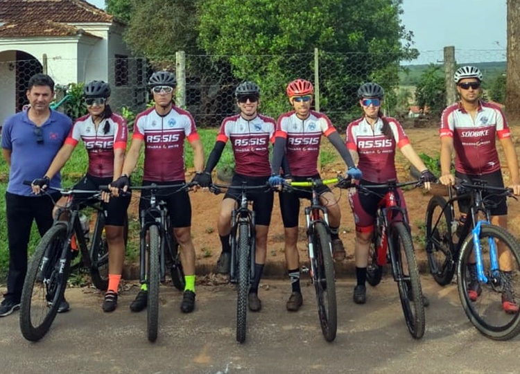 Ciclismo de Assis conquista pódios no Campeonato Interestadual de MTB