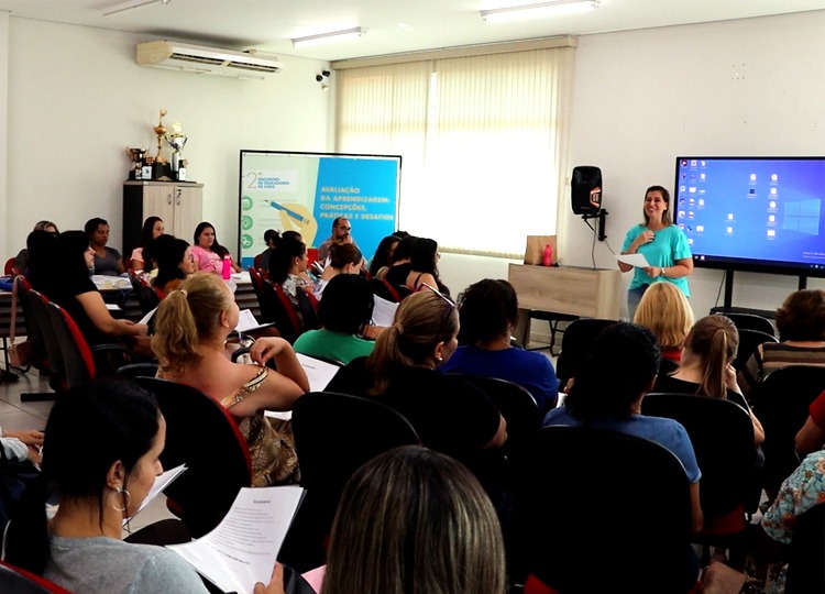 Secretaria da Educação promove formação para professores sobre musicalização infantil