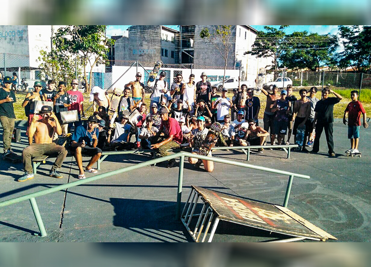 Campeonato reúne skatistas da cidade e região
