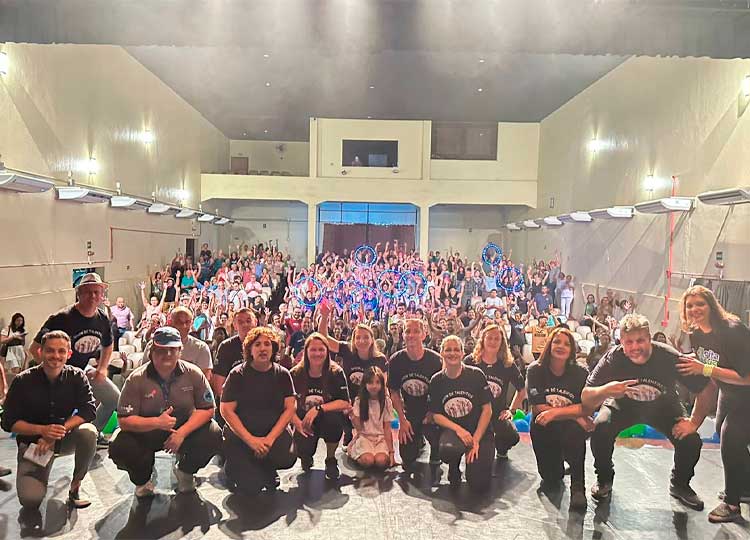Show de Talentos do Agita Assis é sucesso e arrecada 370 litros de leite