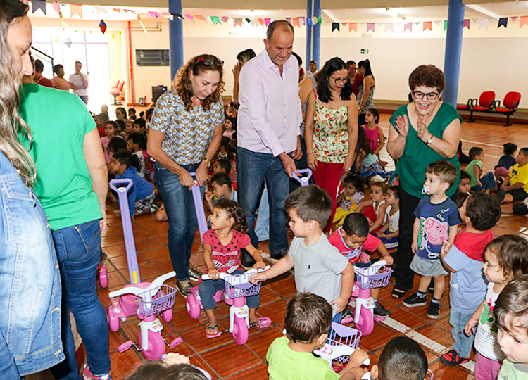 Prefeitura adquire mais de 12 mil brinquedos para Educação Infantil