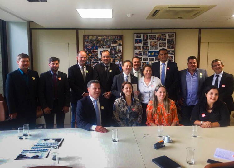 Prefeitos do CIVAP continuam mobilizados em prol da Oncologia de  Assis