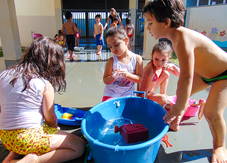 Atividade recreativa é destaque na Semana da Criança da escola Rubem Alves