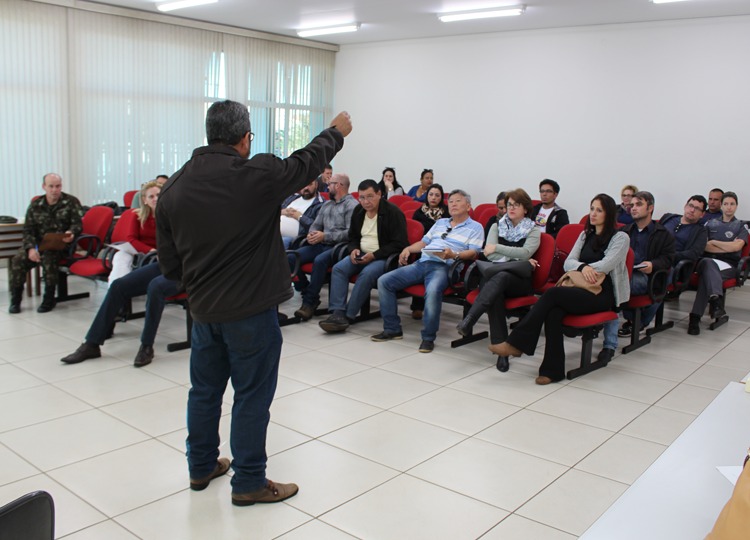 Prefeitura organiza desfile cívico para o aniversário de Assis