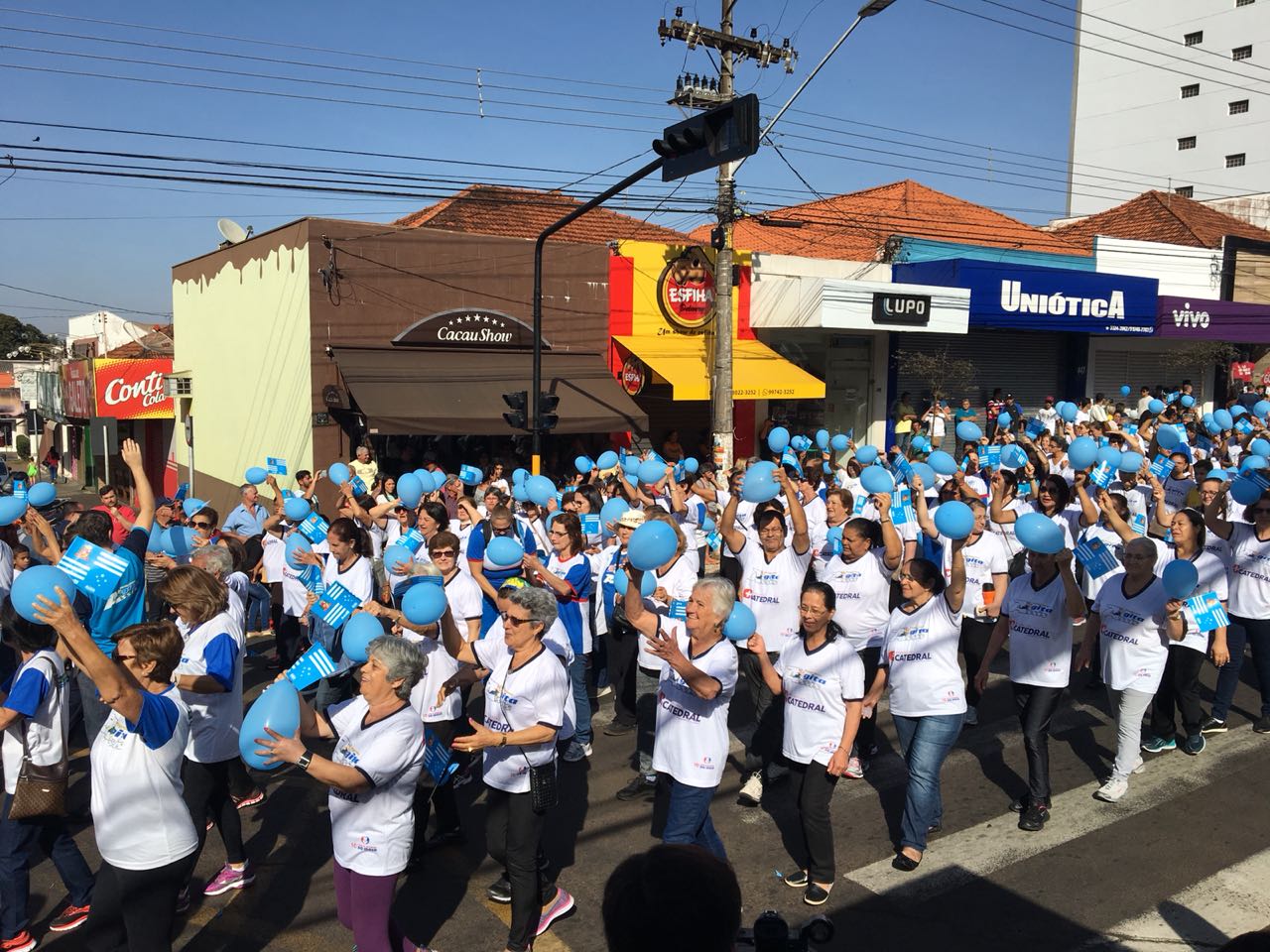 Desfile Cívico na Avenida Rui Barbosa é considerado o maior dos últimos anos
