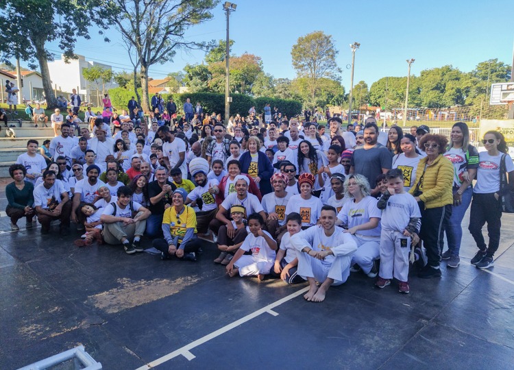 II Encontro de Capoeira foi um sucesso em Assis, promovendo a valorização da cultura popular