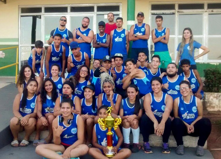 Atletismo de Assis conquista 7 medalhas de ouro, 8 de prata e 5 de bronze em Junqueirópolis