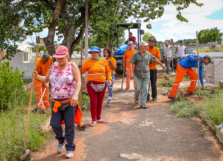 Cemitério Municipal já se prepara para Finados