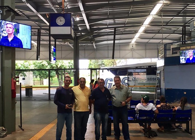 TVs e wifi são instalados no Terminal Rodoviário