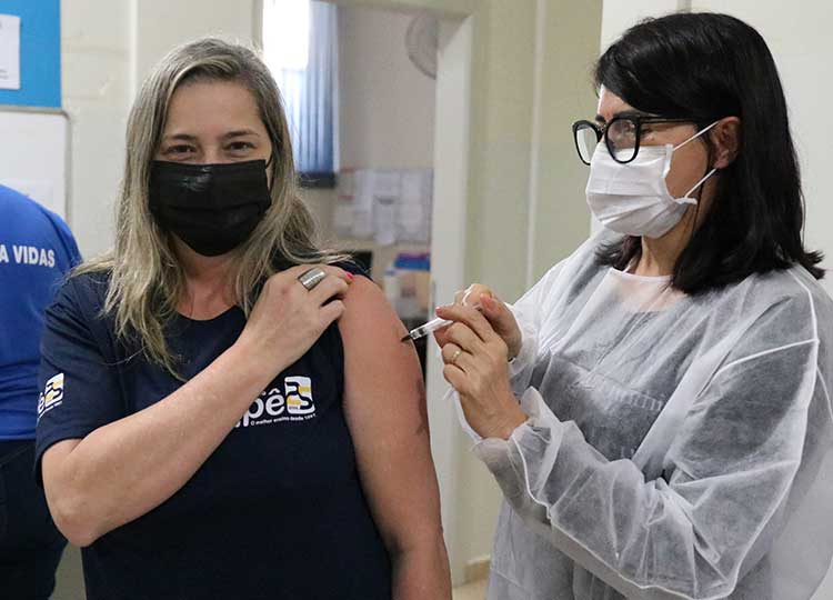 SAÚDE EM MOVIMENTO: Pessoas de 40 anos ou mais já podem tomar a 2ª dose adicional da Janssen