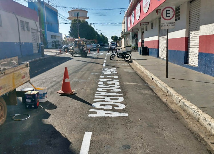 Rua Visconde do Rio Branco recebe mais melhorias e passa ser mão dupla de direção até a Avenida Marechal Deodoro