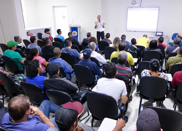 SENAI/Marília realiza palestra sobre o Projeto Patrulha Digital