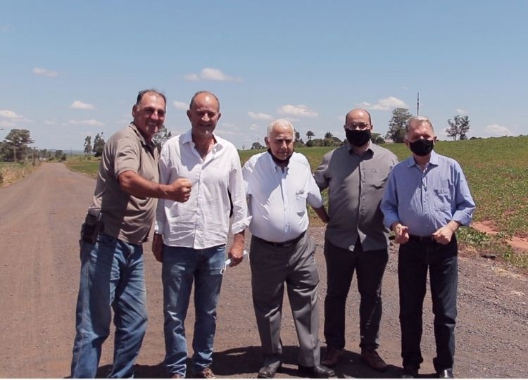 CIDADE EM MOVIMENTO: Prefeito José Fernandes anuncia asfalto para a Estrada Rural do Matão
