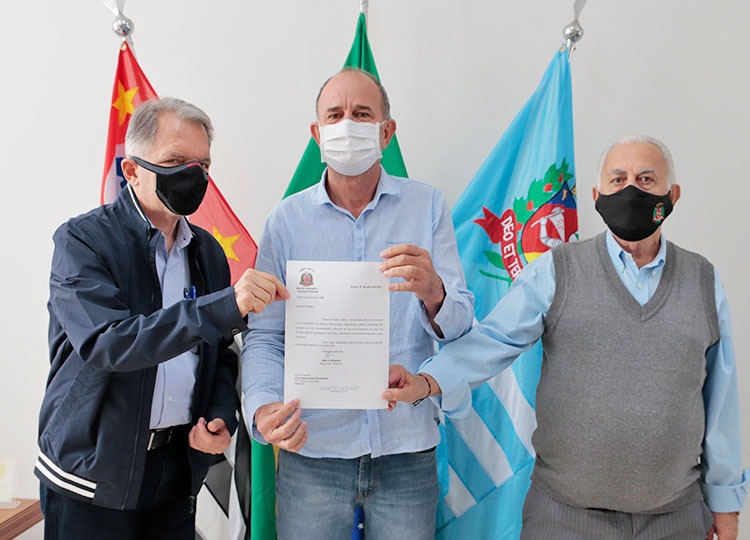 Prefeito e vice conquistam emenda de R$ 500 mil para pavimentação  de trechos do Cervinho e Água do Matão 