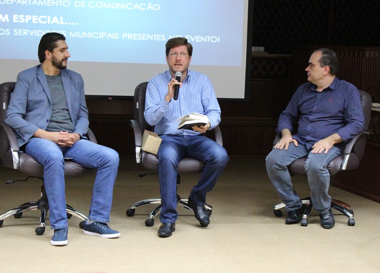 Servidores municipais participam do 1º Ciclo de Palestras sobre inovação tecnológica
