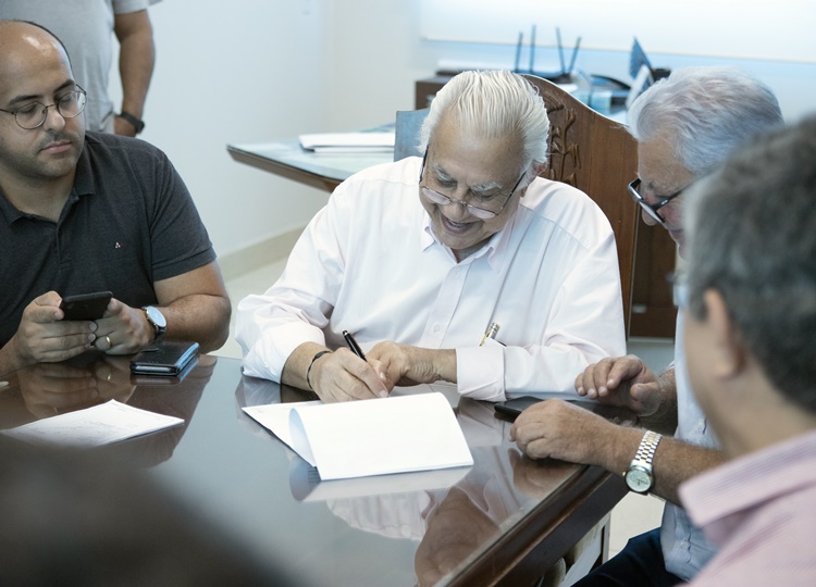 Prefeitura de Assis assina parceria com o SENAC para oferta de cursos de Capacitação Profissional