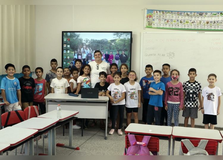 Cerca de 10 mil alunos retornam às aulas na Rede Municipal de Ensino
