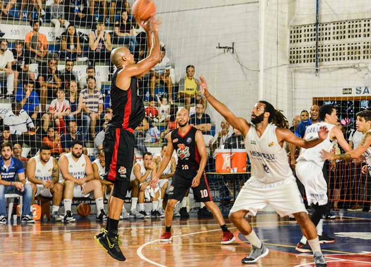 Conti Cola Assis Basket joga em Assis dia 2 de novembro