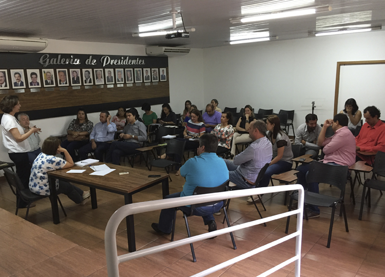 Prefeitos do CIVAP definem propostas para manter Oncologia em Assis