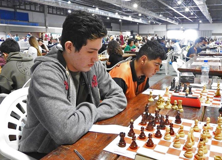 Assis conquista ótimos resultados no Brasileiro Escolar de Xadrez