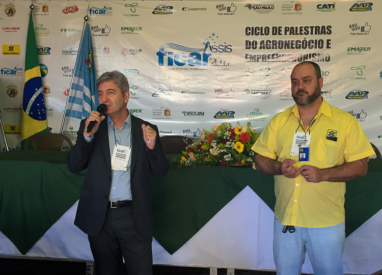Palestrantes abordam temas do agronegócio na FICAR