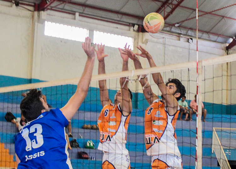 Vôlei de Assis é vice campeão da Liga Oeste Paulista