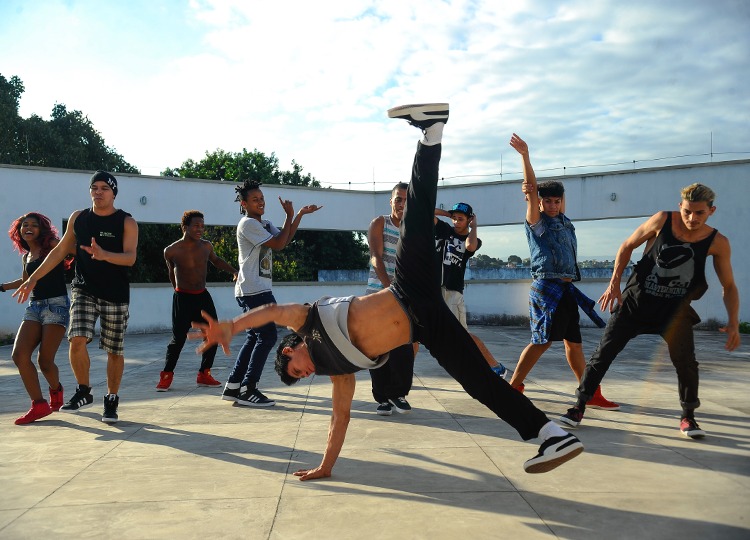 Projeto Futuro está com inscrições abertas para diversas oficinas esportivas e culturais