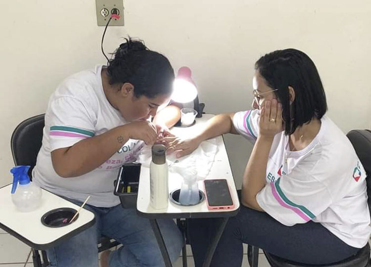 Fundo Social abre inscrições para o curso de Manicure e Pedicure