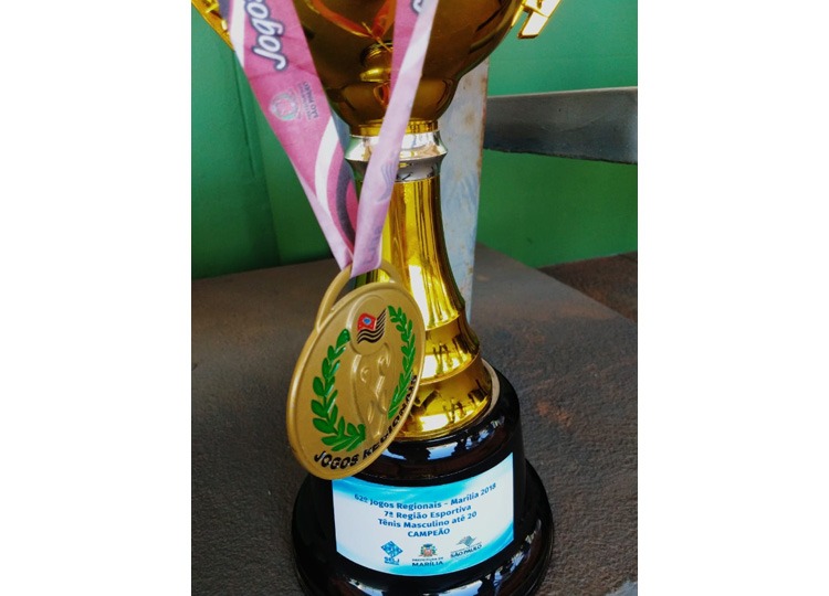 Assis conquista o 1º troféu nos Jogos Regionais de Marília