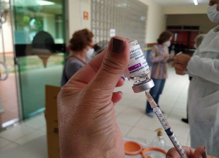 Lista atualizada dos vacinados contra a COVID-19 é divulgada pelo município