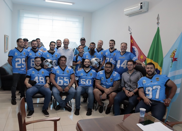 FUTEBOL AMERICANO: Equipe ‘Assis Captains’ é referência no esporte