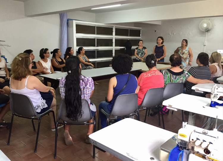 Escola de Moda realiza aula inaugural