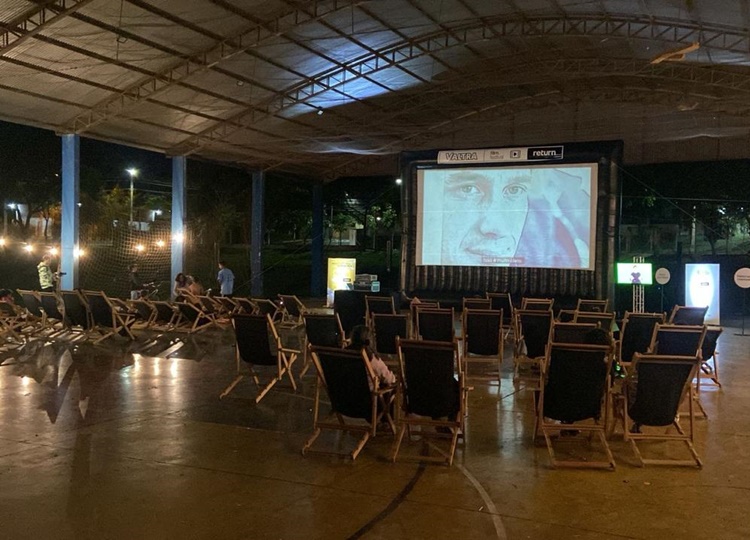Return Film Festival: Hoje tem mais cinema a céu aberto em Assis na quadra do Assis 3