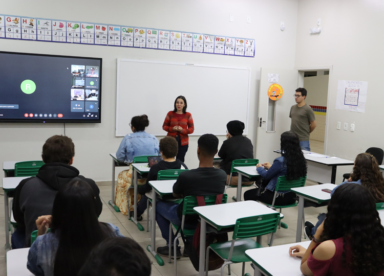 Prefeitura e Unesp iniciam curso pré-vestibular em polo municipal