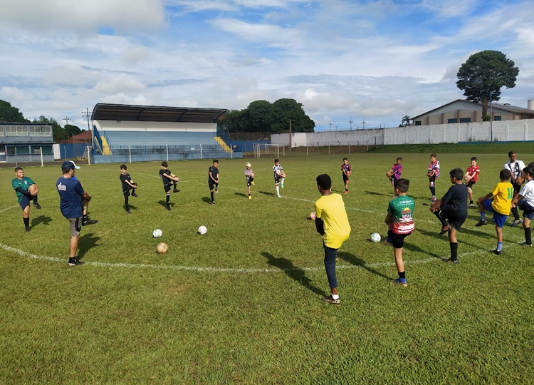 Prefeitura suspende atividades esportivas no período da tarde devido à onda de calor
