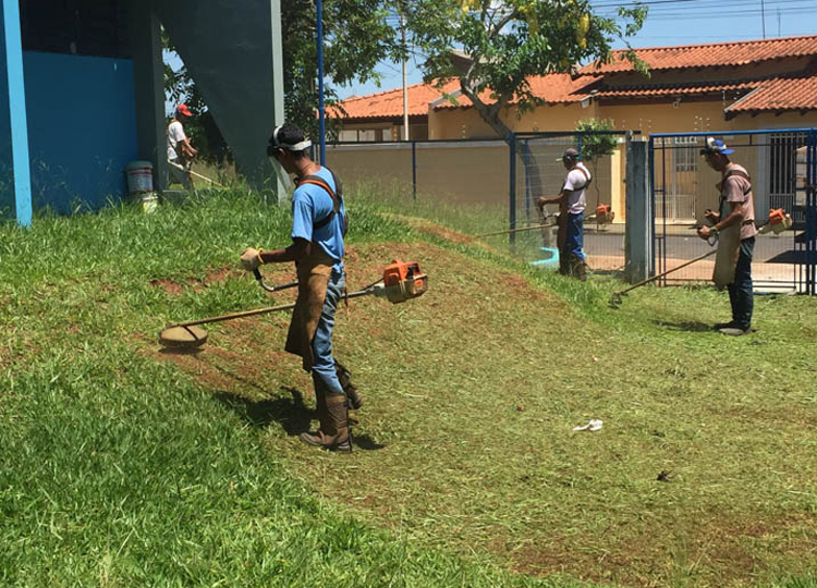 Escolas Municipais recebem manutenção durante recesso escolar